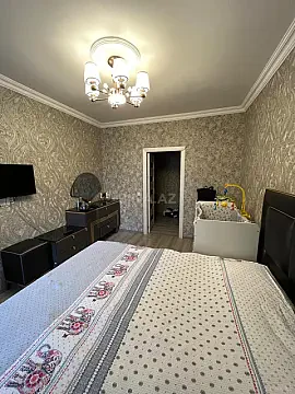 Satılır 2 otaqlı mənzil 45 m² — Bakı, İnşaatçılar 2 otaq 45.00 m²