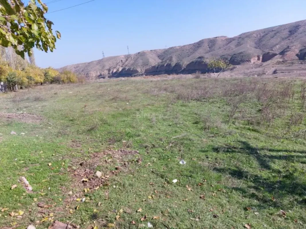 Satılır torpaq sahəsi 28 m²