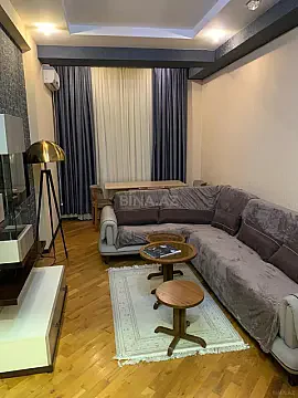 Kirayə verilir 2 otaqlı mənzil 70 m² — Bakı 2 otaq 70.00 m²