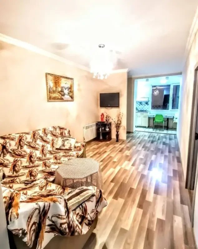 Kirayə verilir 2 otaqlı mənzil 55 m²