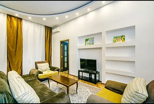 Kirayə verilir 3 otaqlı mənzil 90 m² — Bakı, Sahil qəs. 3 otaq 90.00 m²