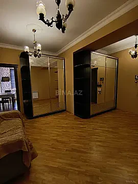 Kirayə verilir 3 otaqlı mənzil 134 m² — Bakı 3 otaq 134.00 m²