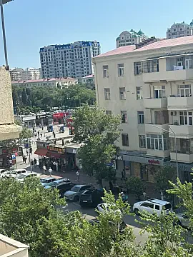 Kirayə verilir 2 otaqlı mənzil 60 m² — Bakı, Nərimanov 2 otaq 60.00 m²