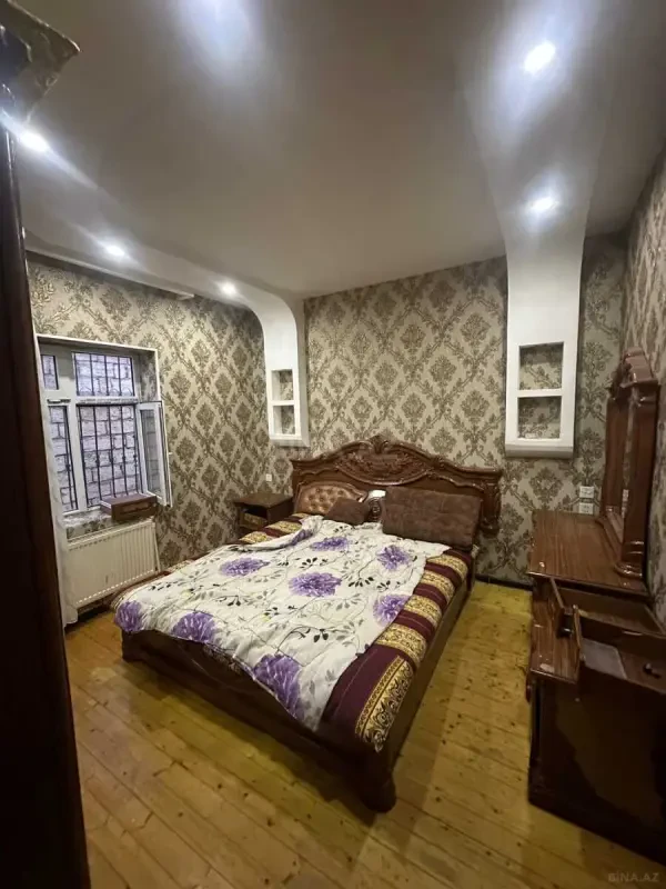 Kirayə verilir 3 otaqlı həyət evi 100 m²