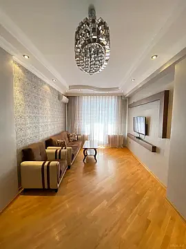 Kirayə verilir 2 otaqlı mənzil 95 m² — Bakı, İnşaatçılar 2 otaq 95.00 m²