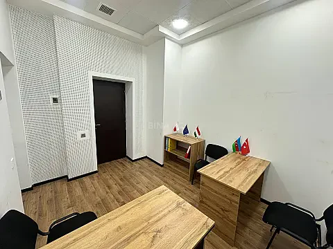 Kirayə verilir 1 otaqlı ofis 13 m² — Bakı 1 otaq 13.00 m²