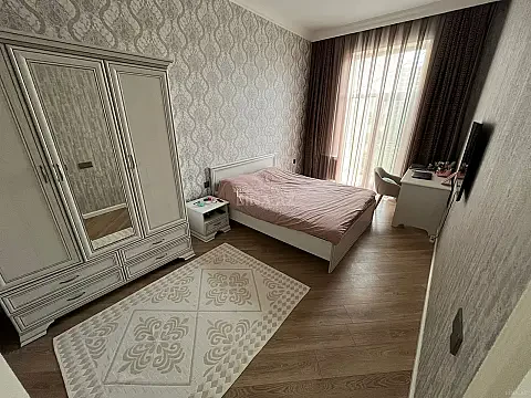 Kirayə verilir 3 otaqlı mənzil 105 m² — Bakı, Nərimanov 3 otaq 105.00 m²
