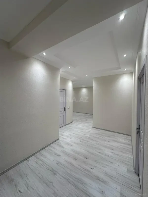 Kirayə verilir 3 otaqlı mənzil 125 m²