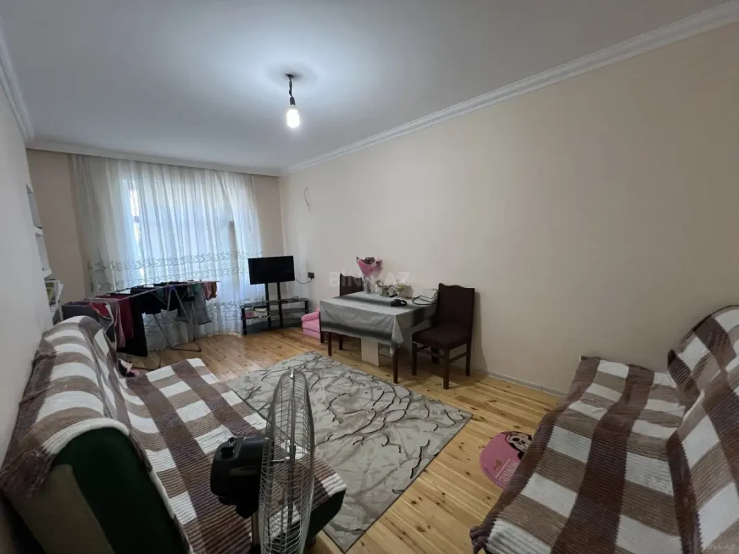 Satılır 2 otaqlı mənzil 60 m²