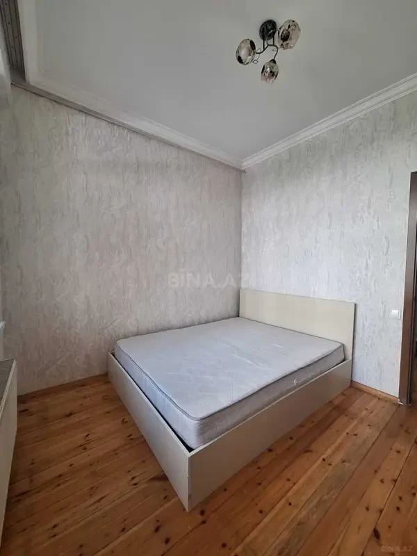 Kirayə verilir 2 otaqlı mənzil 55 m²