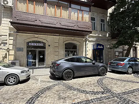 Kirayə verilir obyekt 67 m² — Bakı, Sahil qəs. 67.00 m²