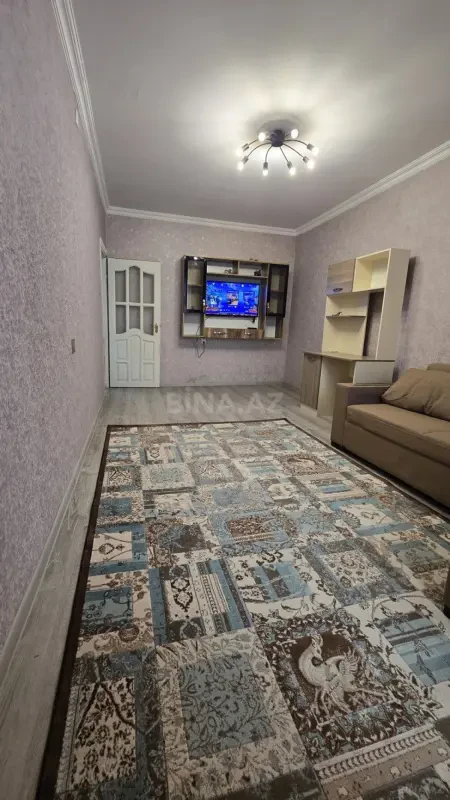 Kirayə verilir 2 otaqlı mənzil 65 m²