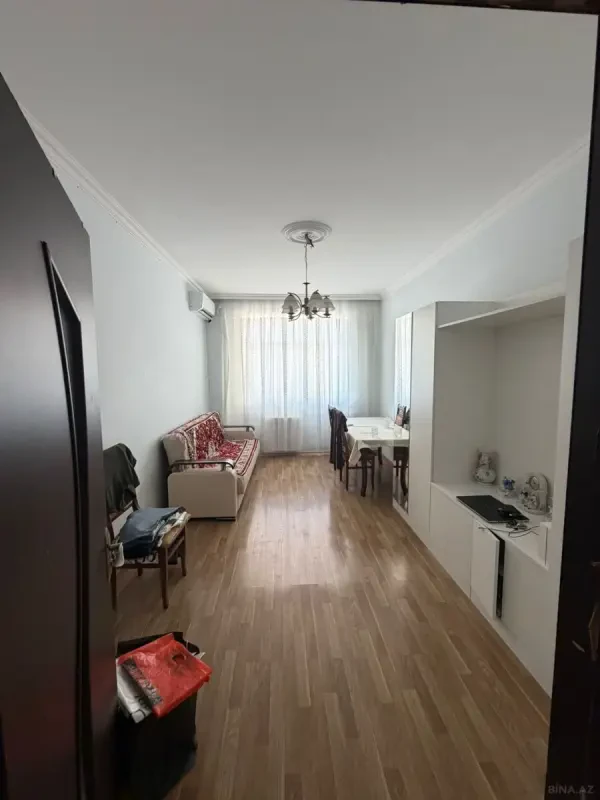 Satılır 2 otaqlı mənzil 52 m²