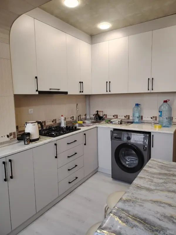 Kirayə verilir 3 otaqlı mənzil 70 m²