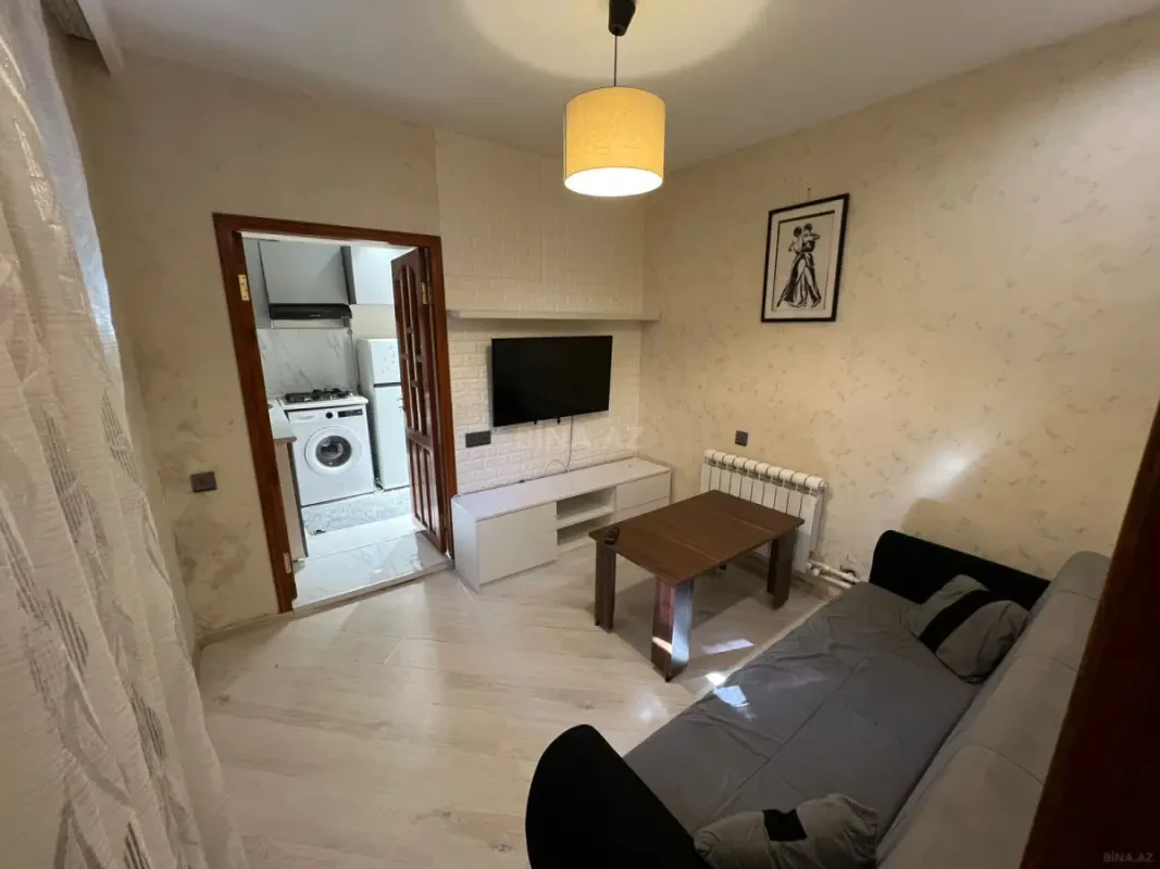Kirayə verilir 2 otaqlı mənzil 45 m²