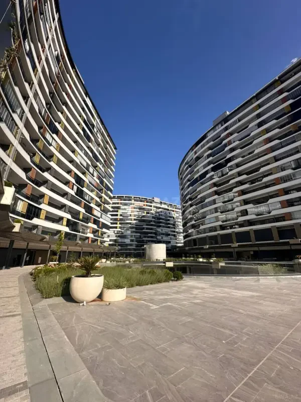 Satılır 2 otaqlı mənzil 70 m²