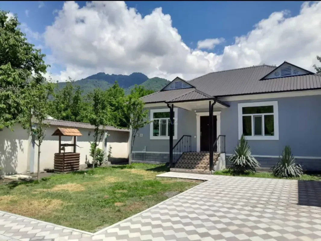 Kirayə verilir 4 otaqlı həyət evi 101 m²