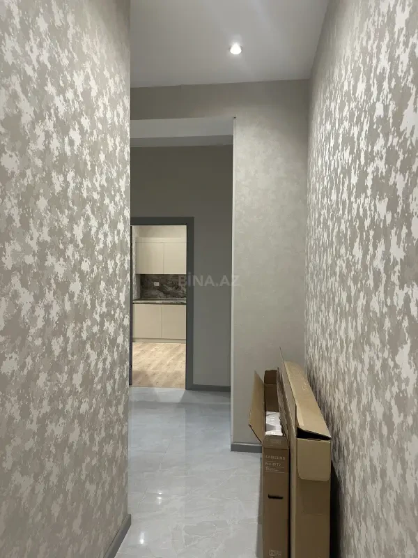 Kirayə verilir 2 otaqlı mənzil 92 m²