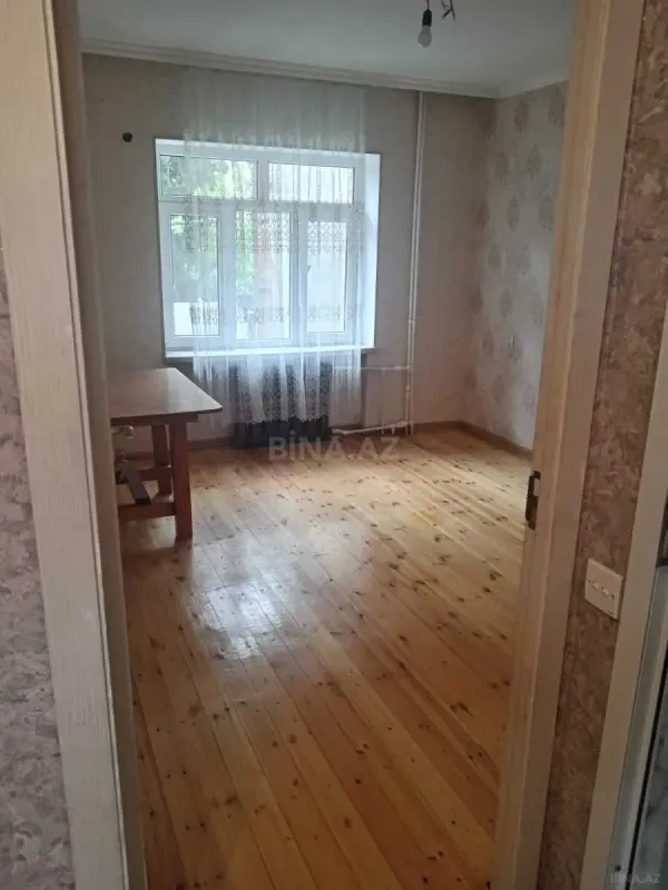 Kirayə verilir 2 otaqlı mənzil 45 m²
