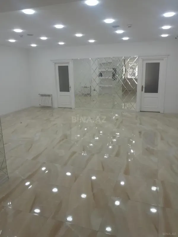 Kirayə verilir obyekt 95 m²