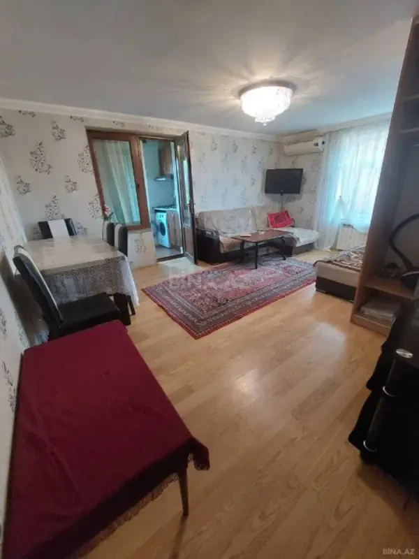 Kirayə verilir 2 otaqlı mənzil 35 m²
