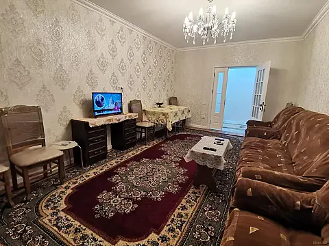 Kirayə verilir 3 otaqlı mənzil 90 m² — Bakı 3 otaq 90.00 m²