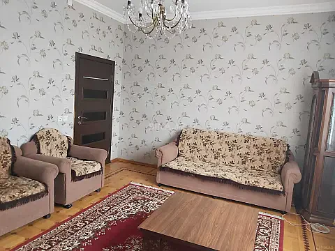 Kirayə verilir 3 otaqlı mənzil 80 m² — Bakı, Nəsimi 3 otaq 80.00 m²
