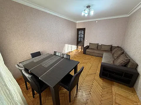 Kirayə verilir 2 otaqlı mənzil 72 m² — Bakı 2 otaq 72.00 m²