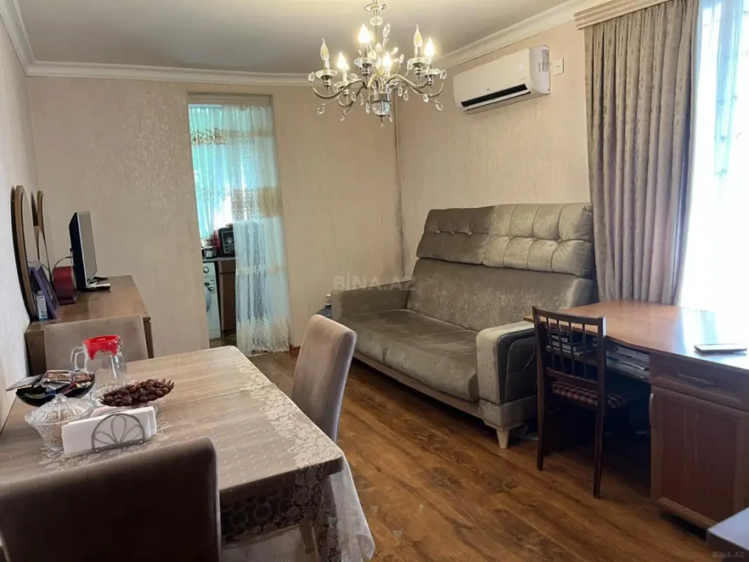 Satılır 2 otaqlı mənzil 45 m²