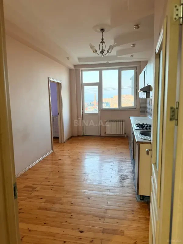 Kirayə verilir 3 otaqlı mənzil 95 m²