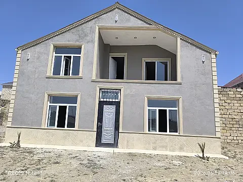 Satılır 5 otaqlı həyət evi 180 m² — Bakı, Qobustan qəs. 5 otaq 180.00 m²