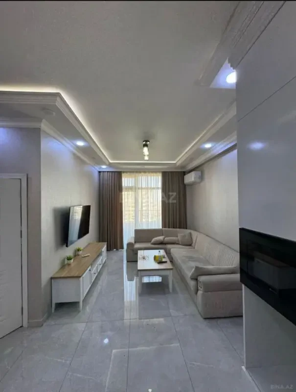 Kirayə verilir 2 otaqlı mənzil 90 m²