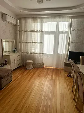 Kirayə verilir 2 otaqlı mənzil 70 m² — Bakı, Xətai 2 otaq 70.00 m²