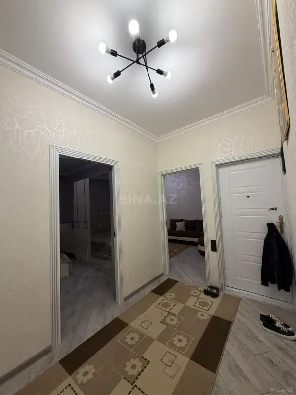Kirayə verilir 2 otaqlı mənzil 80 m²
