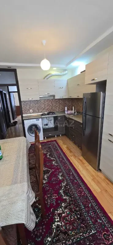 Kirayə verilir 2 otaqlı mənzil 65 m²