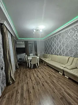 Satılır 4 otaqlı həyət evi 100 m² — Bakı 4 otaq 100.00 m²