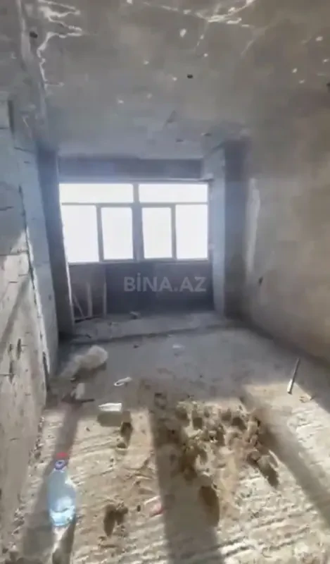 Satılır 3 otaqlı mənzil 142 m²