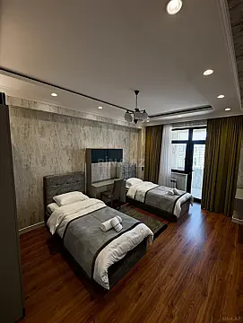 Kirayə verilir 3 otaqlı mənzil 120 m² — Bakı 3 otaq 120.00 m²