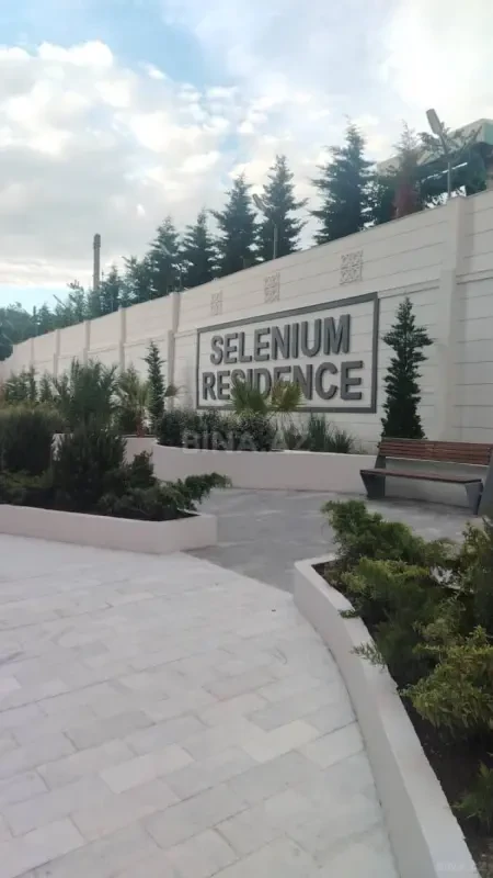 Kirayə verilir 2 otaqlı mənzil 92 m²