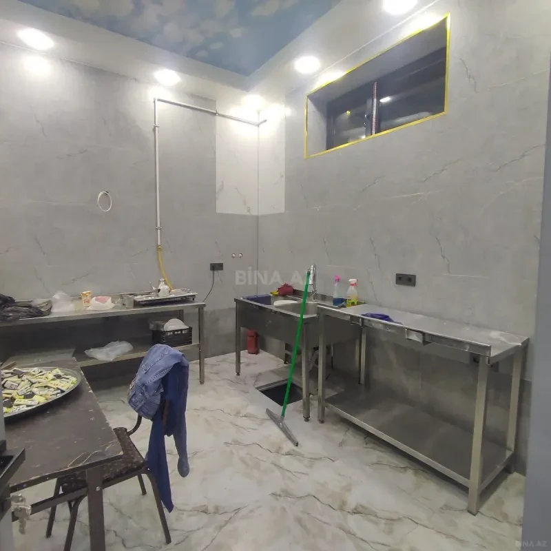 Kirayə verilir obyekt 258 m²