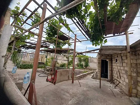 Satılır 4 otaqlı həyət evi 120 m² — Bakı, Novxanı 4 otaq 120.00 m²