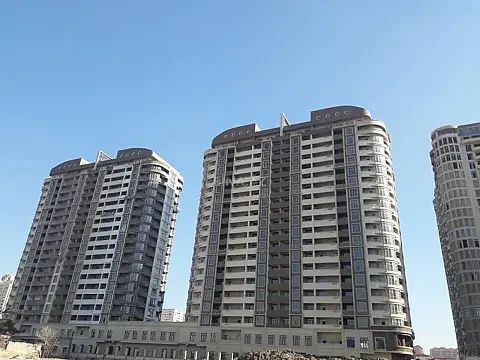Kirayə verilir 3 otaqlı mənzil 120 m² — Bakı, Xətai 3 otaq 120.00 m²