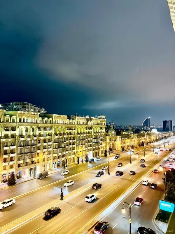 Kirayə verilir 2 otaqlı mənzil 70 m²