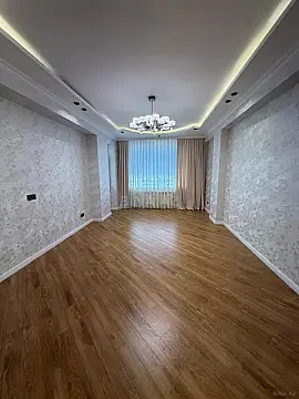 Satılır 3 otaqlı mənzil 130 m² — Bakı 3 otaq 130.00 m²