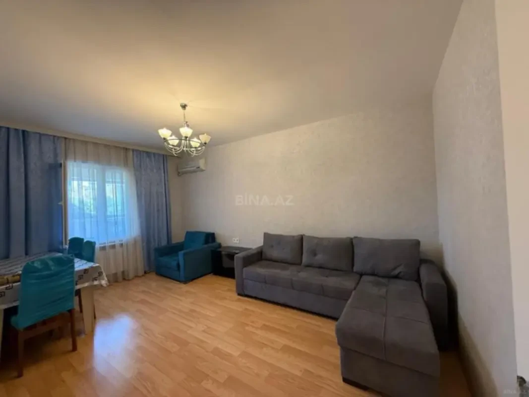 Satılır 4 otaqlı mənzil 100 m²