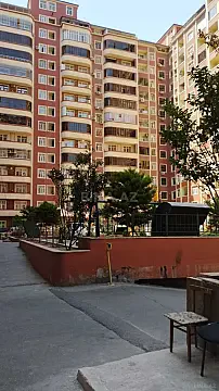 Kirayə verilir 2 otaqlı mənzil 78 m² — Bakı, 8-ci mikrorayon 2 otaq 78.00 m²