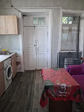 Kirayə verilir 2 otaqlı həyət evi 25 m² — Bakı 2 otaq 25.00 m²