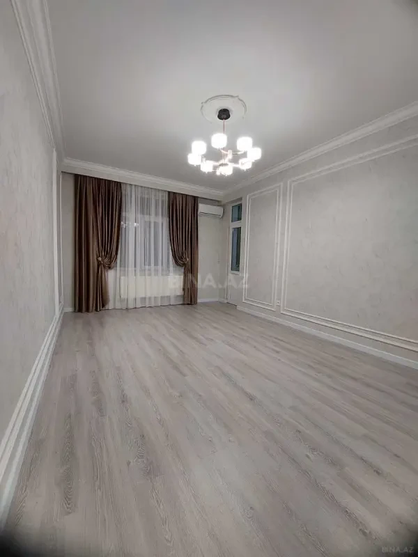 Satılır 2 otaqlı mənzil 65 m²