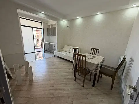 Kirayə verilir 2 otaqlı mənzil 61 m² — Bakı 2 otaq 61.00 m²