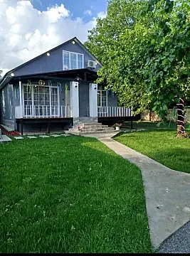 Kirayə verilir 3 otaqlı həyət evi 120 m² — Qəbələ 3 otaq 120.00 m²